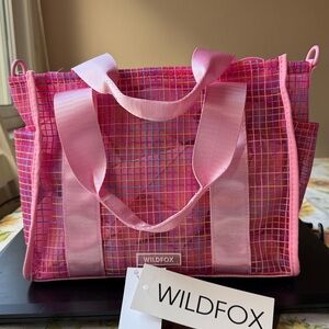 🦊🩷🦊 WILDFOX  PLAID TOTE 🦊🩷🦊 NWT 🦊🩷🦊
